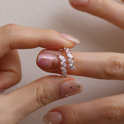 Wing crown ring